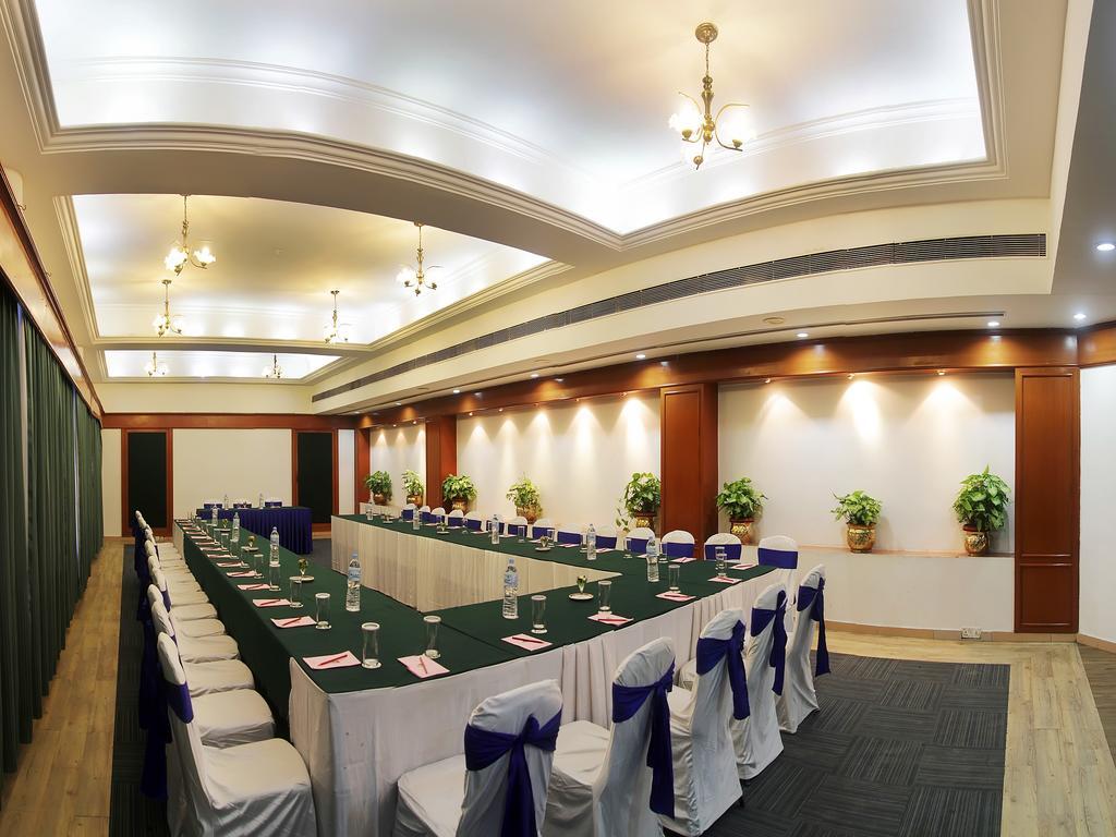 Sayaji Indore Buitenkant foto