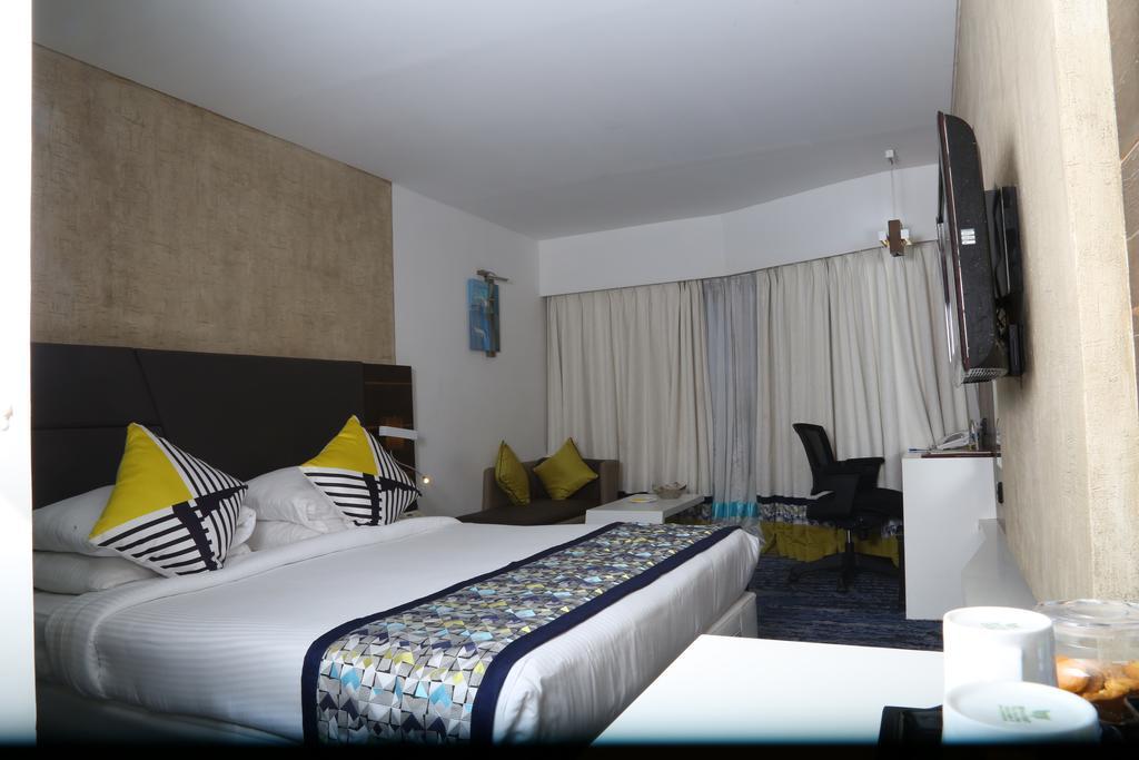 Sayaji Indore Buitenkant foto