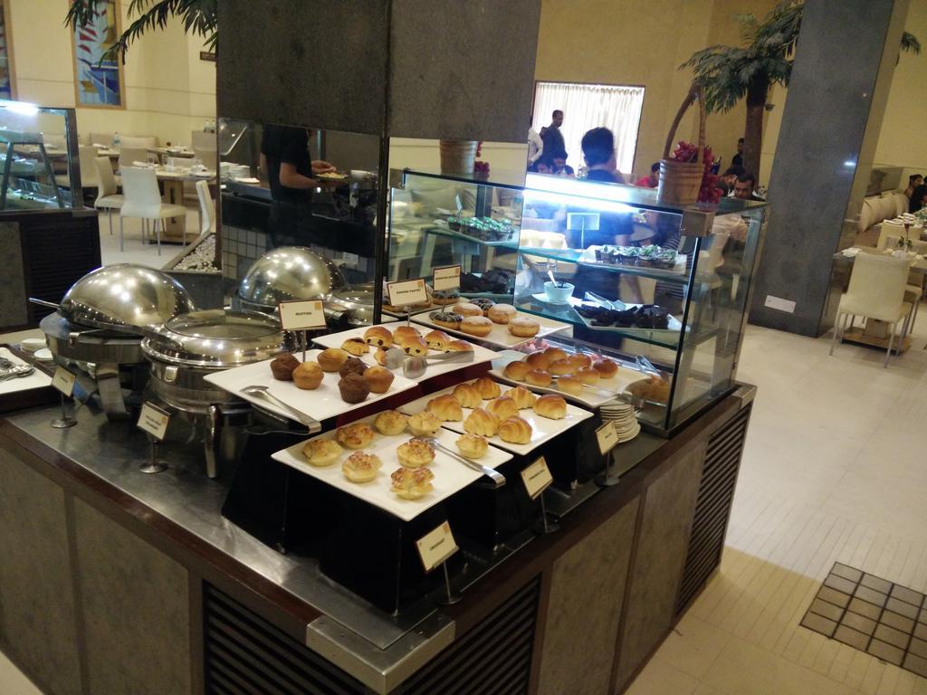 Sayaji Indore Buitenkant foto