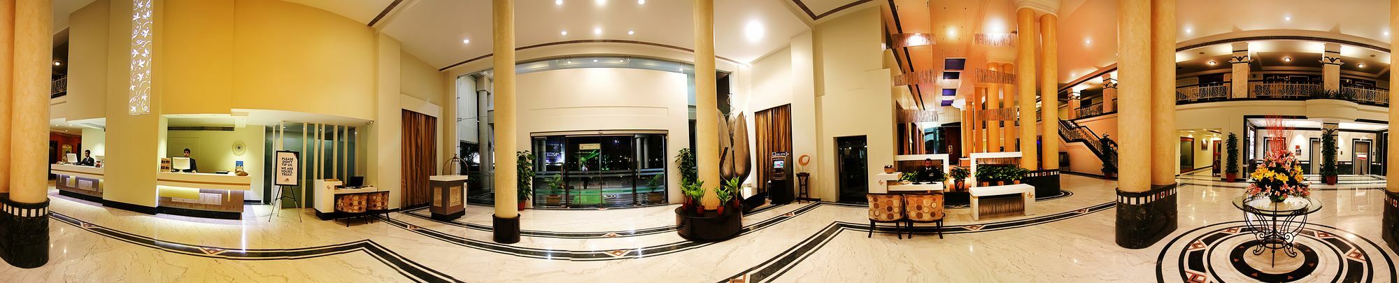 Sayaji Indore Buitenkant foto
